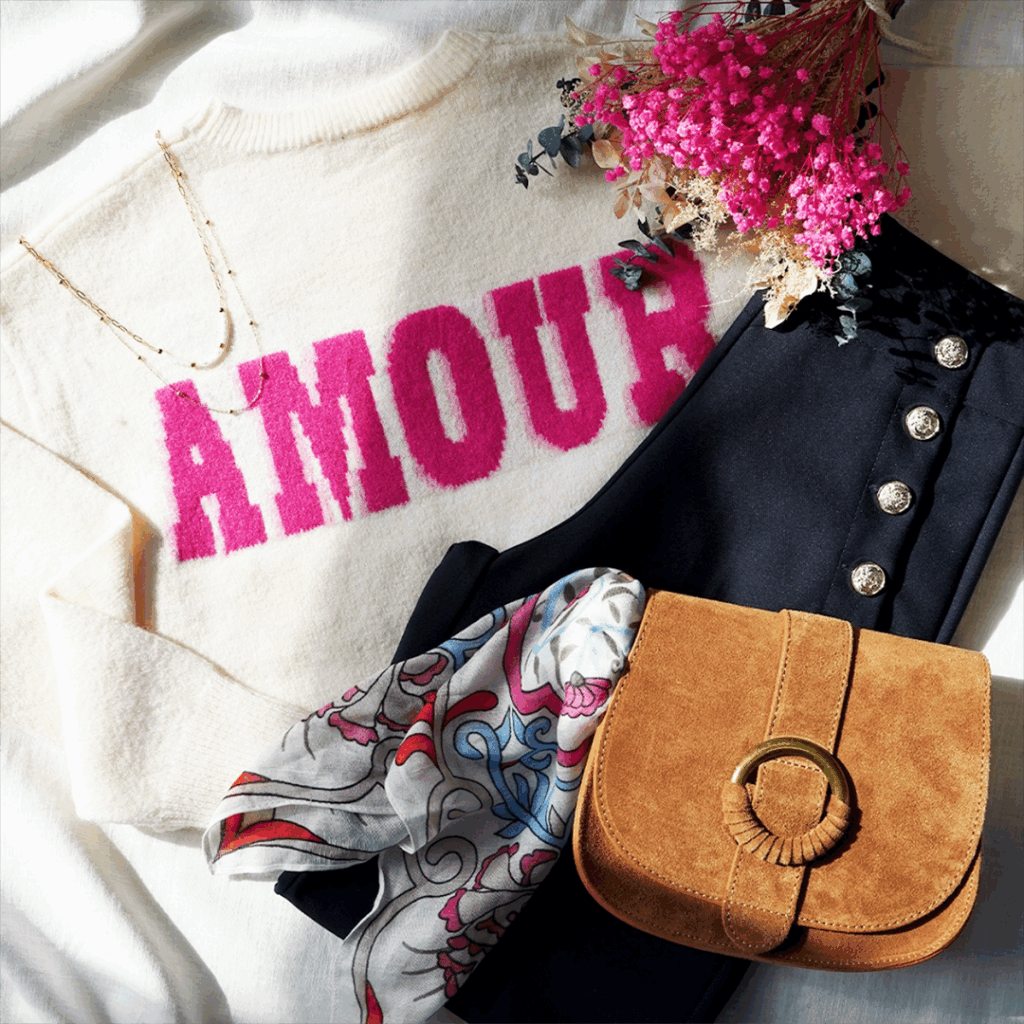 Pull maille blanc rose